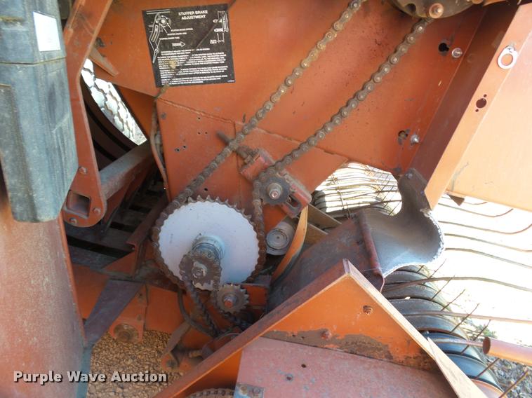 image for item DA4612 2000 AGCO Hesston 4910 large square baler