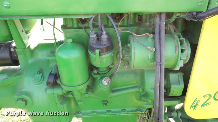 image for item DA8863 John Deere 420 tractor
