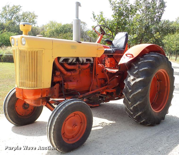 image for item DA8870 Case 930 Comfort King Wheatland tractor