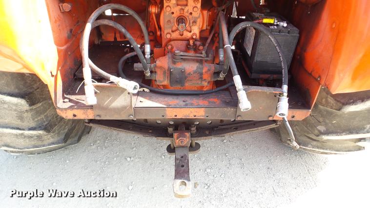 image for item DA8870 Case 930 Comfort King Wheatland tractor