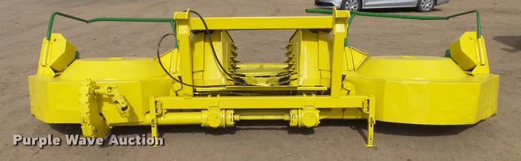 image for item DA9918 1995 Kemper Champion 4500 rotary corn head