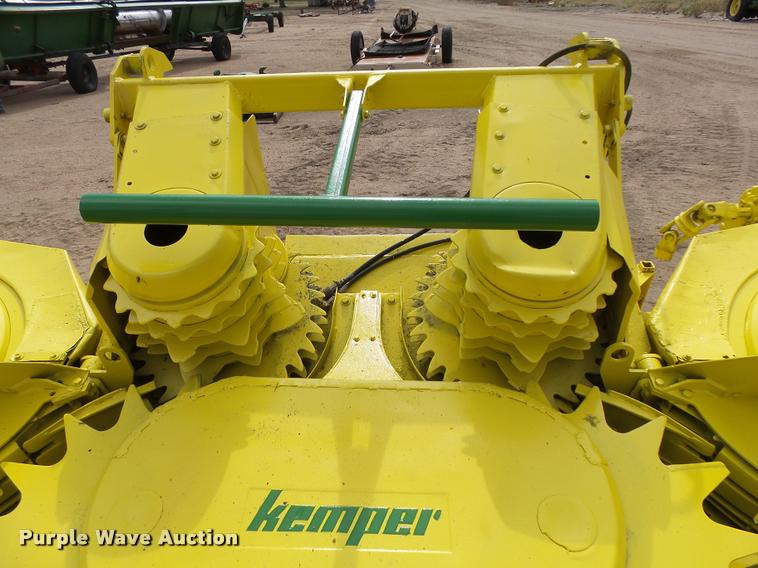 image for item DA9918 1995 Kemper Champion 4500 rotary corn head