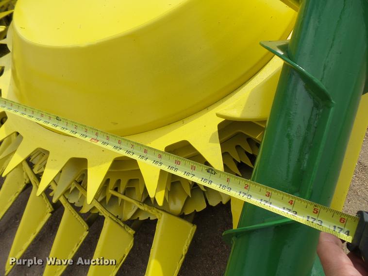 image for item DA9918 1995 Kemper Champion 4500 rotary corn head