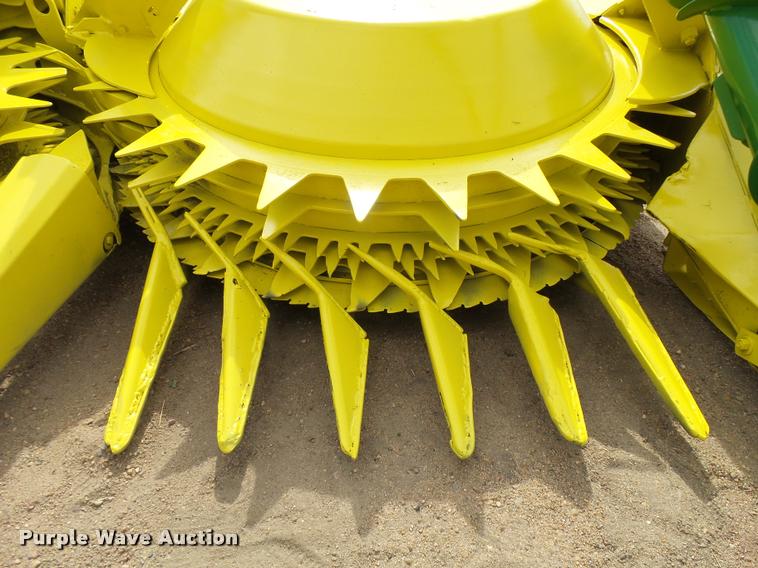 image for item DA9918 1995 Kemper Champion 4500 rotary corn head