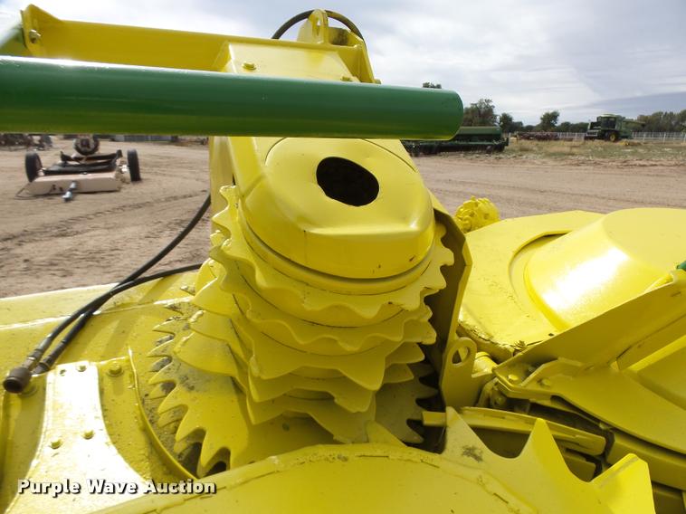 image for item DA9918 1995 Kemper Champion 4500 rotary corn head