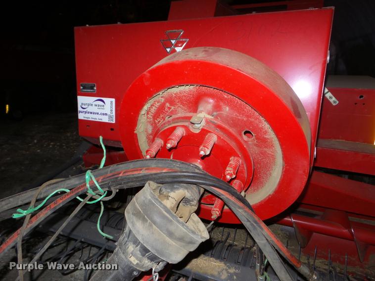 image for item DB3506 Massey-Ferguson Hesston 1839 small square baler