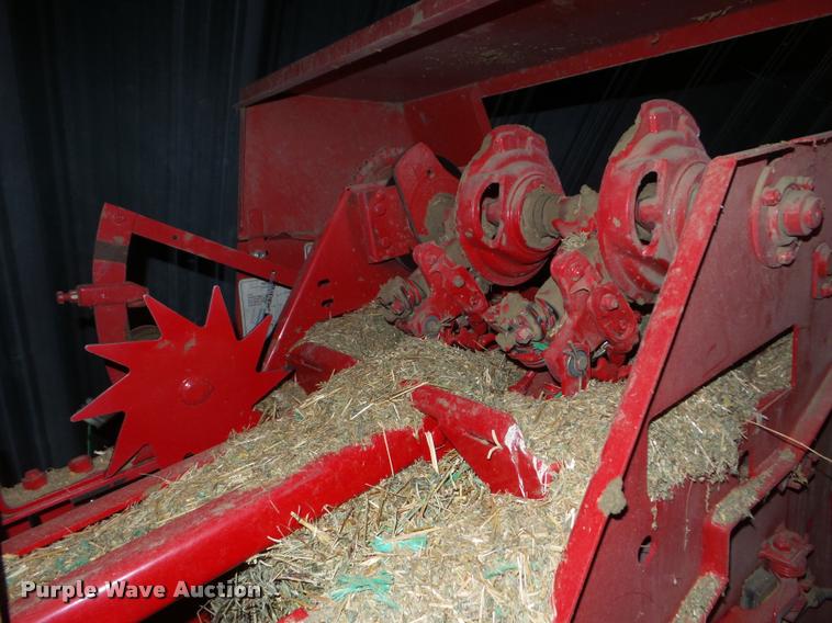 image for item DB3506 Massey-Ferguson Hesston 1839 small square baler