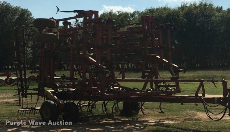 image for item DB3544 Krause 4237HR cultivator