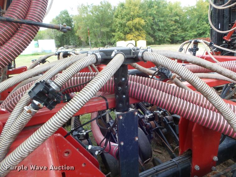 image for item DB3546 Case IH SDX40 40' air seeder