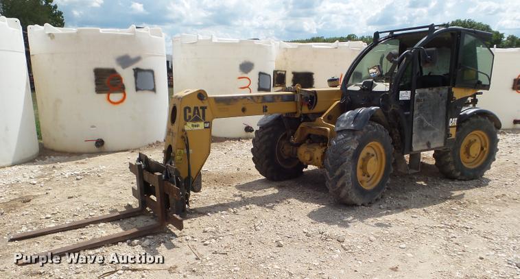 image for item DB3551 2007 Caterpillar TH215 telehandler