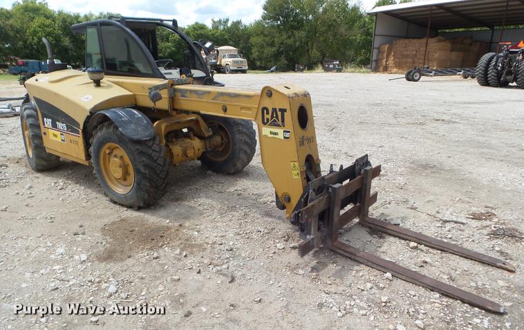 image for item DB3551 2007 Caterpillar TH215 telehandler