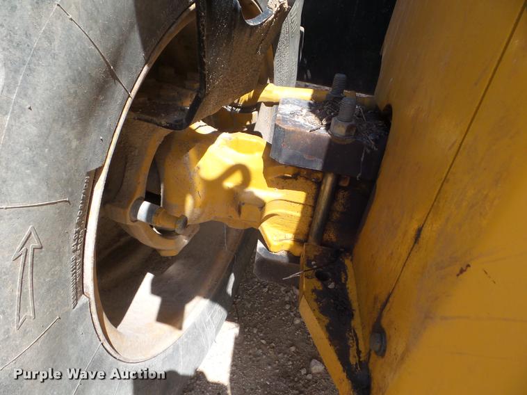 image for item DB3551 2007 Caterpillar TH215 telehandler