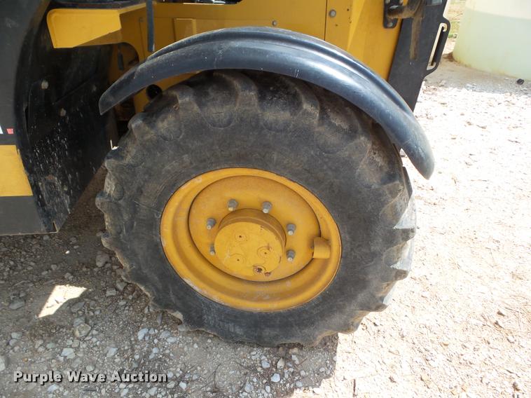 image for item DB3551 2007 Caterpillar TH215 telehandler