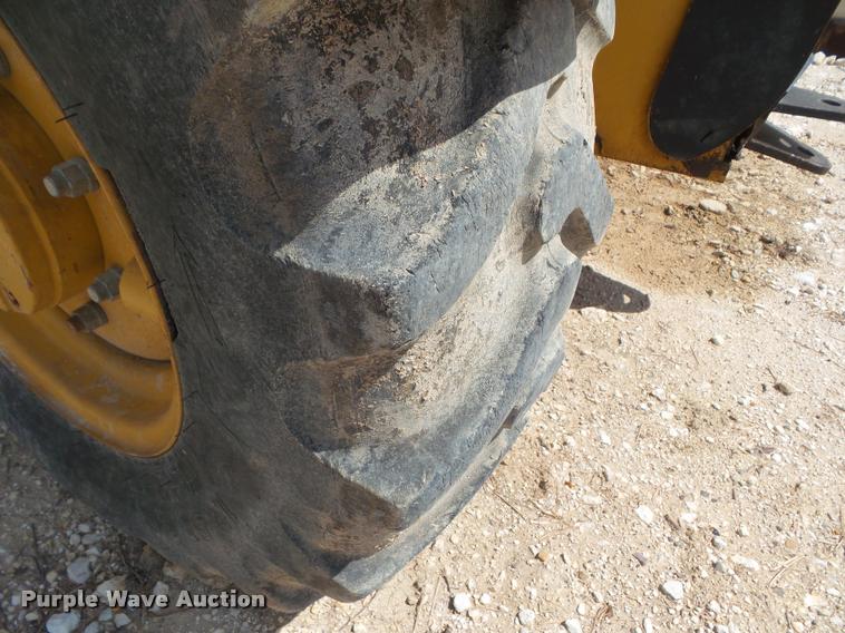 image for item DB3551 2007 Caterpillar TH215 telehandler