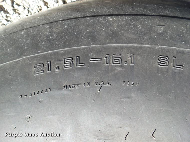 image for item G9553 2011 Vermeer 605 Super M Cornstalk Special round baler