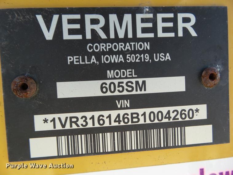image for item G9553 2011 Vermeer 605 Super M Cornstalk Special round baler
