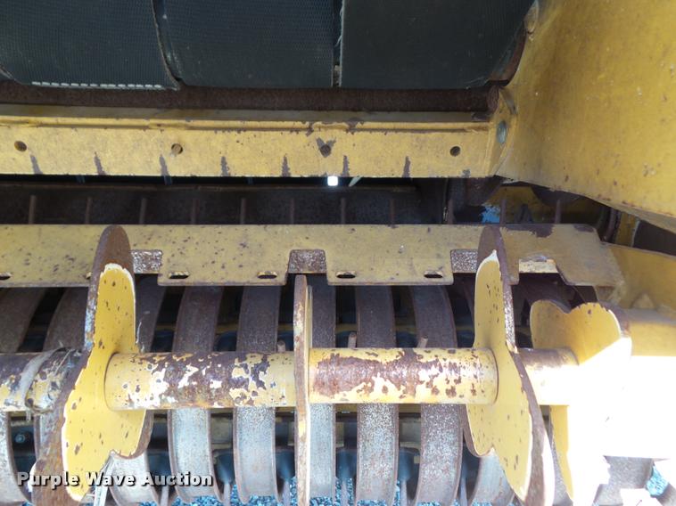 image for item G9554 2014 Vermeer 605 Super M Cornstalk Special round baler