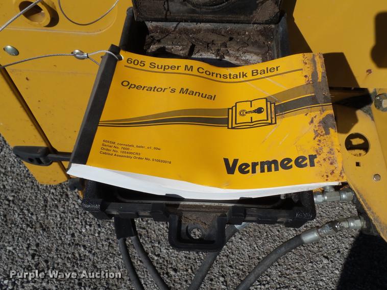 image for item G9554 2014 Vermeer 605 Super M Cornstalk Special round baler