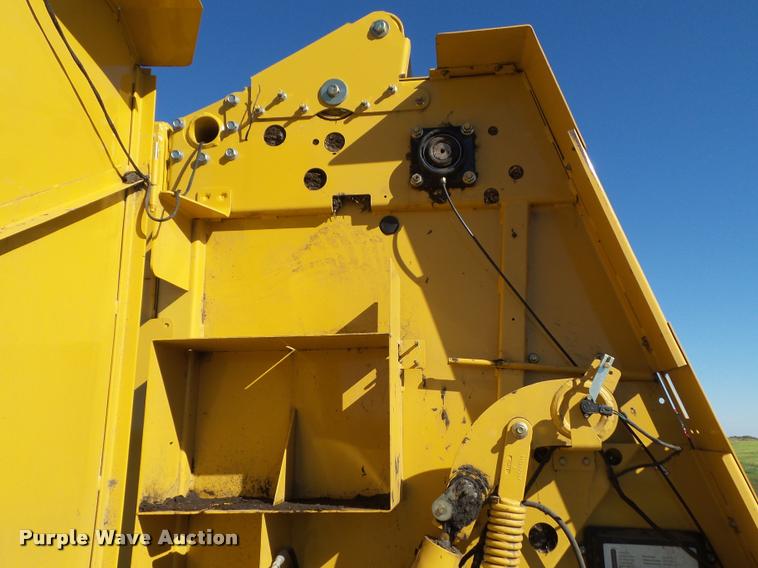 image for item G9554 2014 Vermeer 605 Super M Cornstalk Special round baler