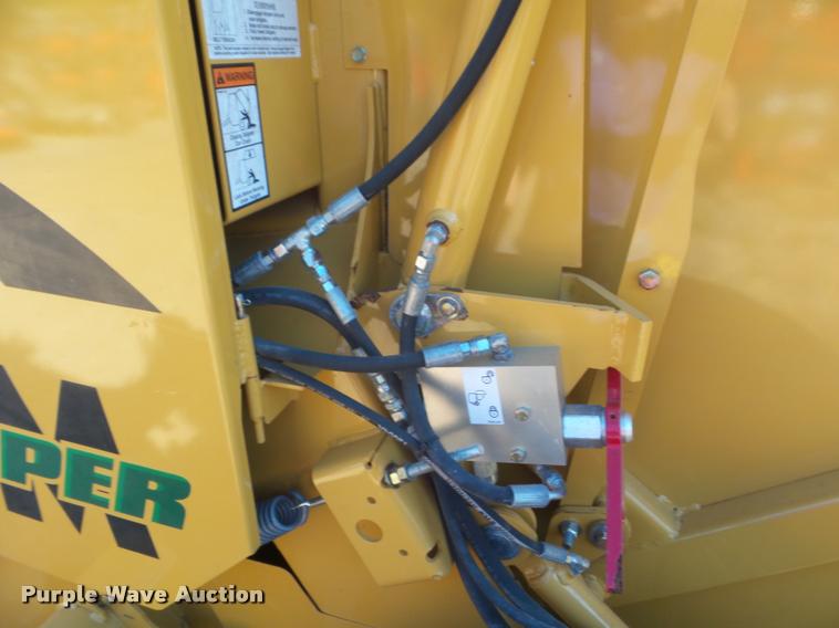 image for item G9556 2014 Vermeer 604 Super M round baler
