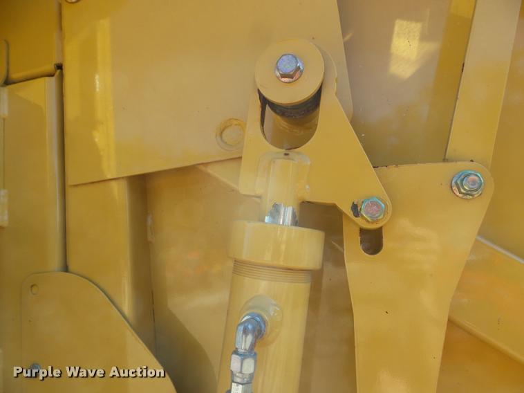 image for item G9556 2014 Vermeer 604 Super M round baler