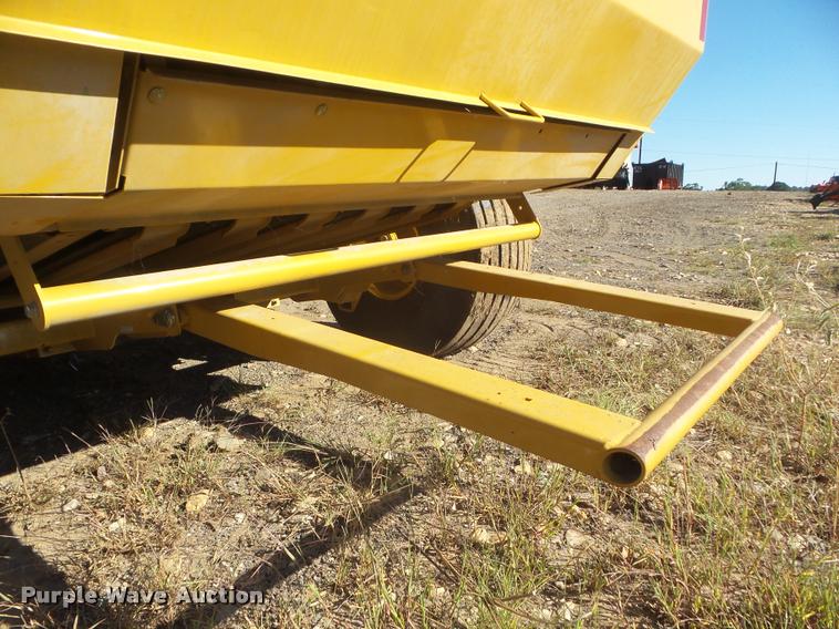 image for item G9556 2014 Vermeer 604 Super M round baler