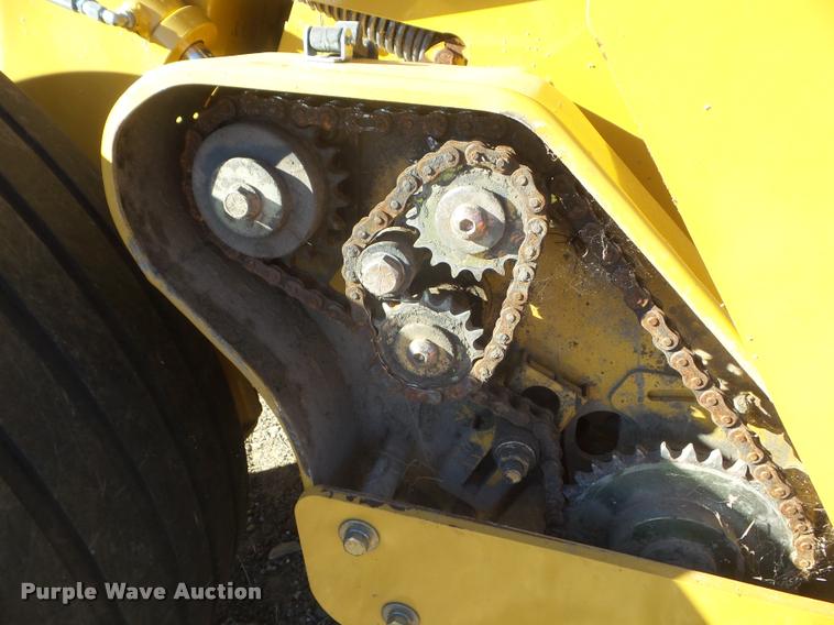 image for item G9556 2014 Vermeer 604 Super M round baler