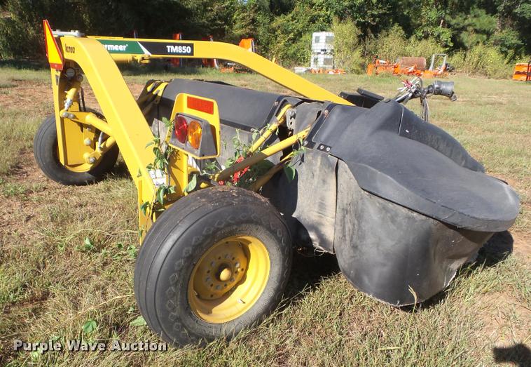 image for item G9557 2014 Vermeer TM850 disc mower