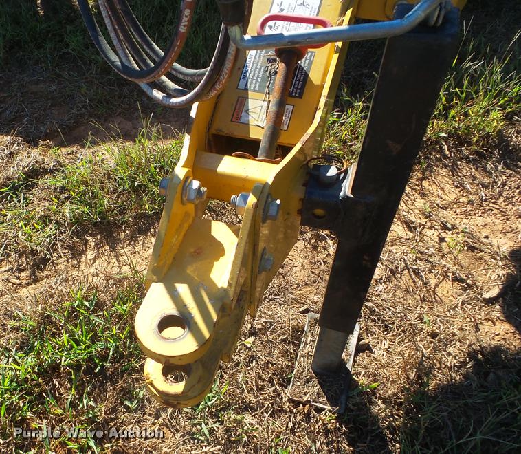 image for item G9557 2014 Vermeer TM850 disc mower