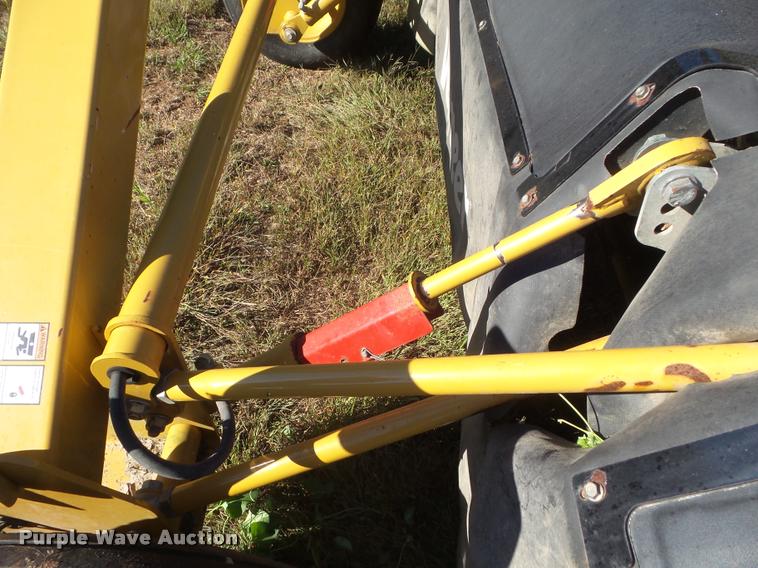 image for item G9557 2014 Vermeer TM850 disc mower