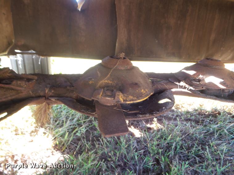 image for item G9557 2014 Vermeer TM850 disc mower