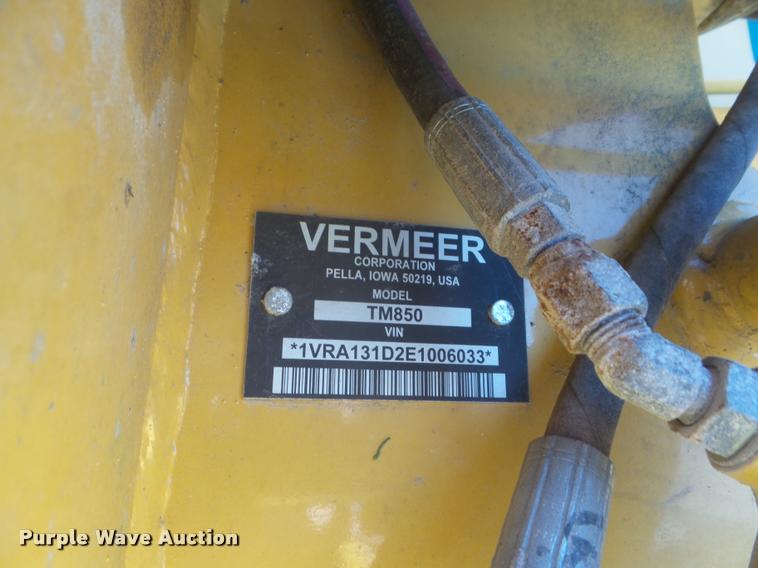 image for item G9557 2014 Vermeer TM850 disc mower