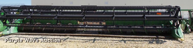 image for item J4757 2001 John Deere 930F flex head