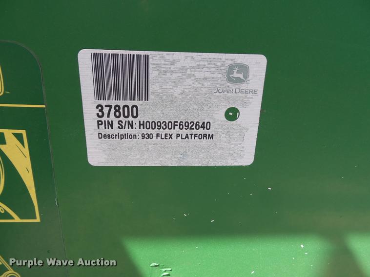image for item J4757 2001 John Deere 930F flex head