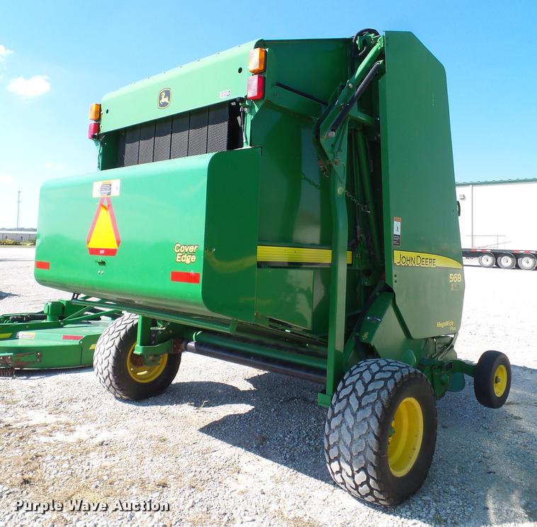 image for item J4759 2009 John Deere 568  Mega Wide Plus round baler