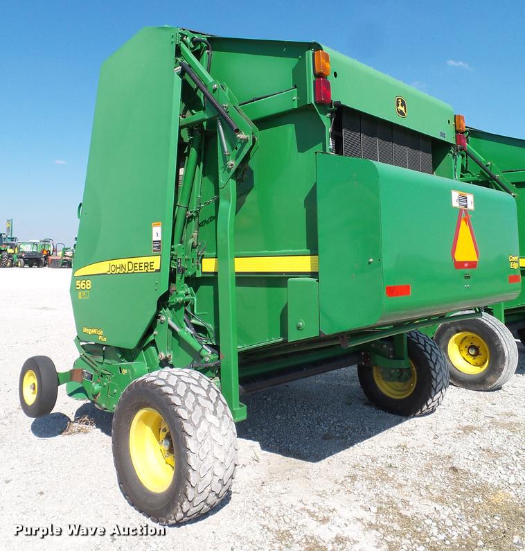image for item J4759 2009 John Deere 568  Mega Wide Plus round baler
