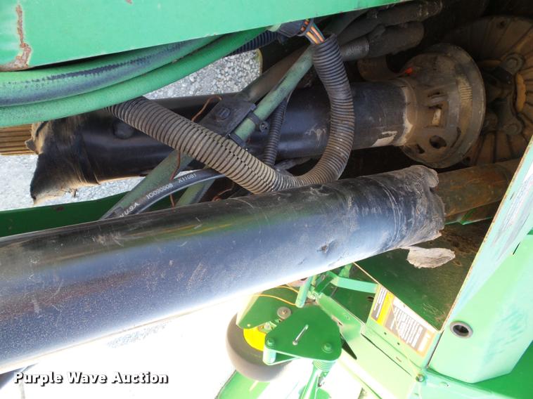 image for item J4759 2009 John Deere 568  Mega Wide Plus round baler