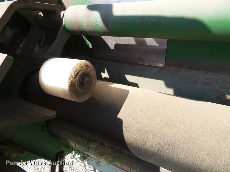 image for item J4759 2009 John Deere 568  Mega Wide Plus round baler