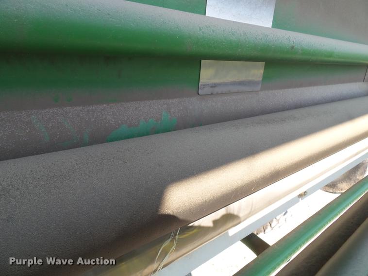 image for item J4759 2009 John Deere 568  Mega Wide Plus round baler