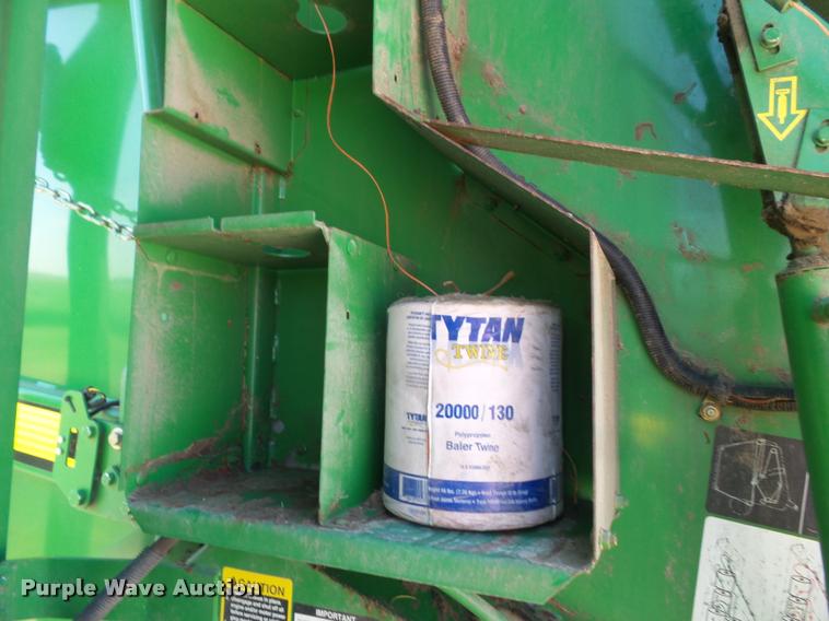 image for item J4759 2009 John Deere 568  Mega Wide Plus round baler