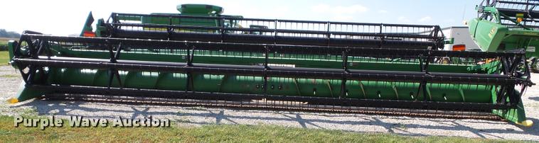 image for item J4763 2004 John Deere 630F Hydra flex head