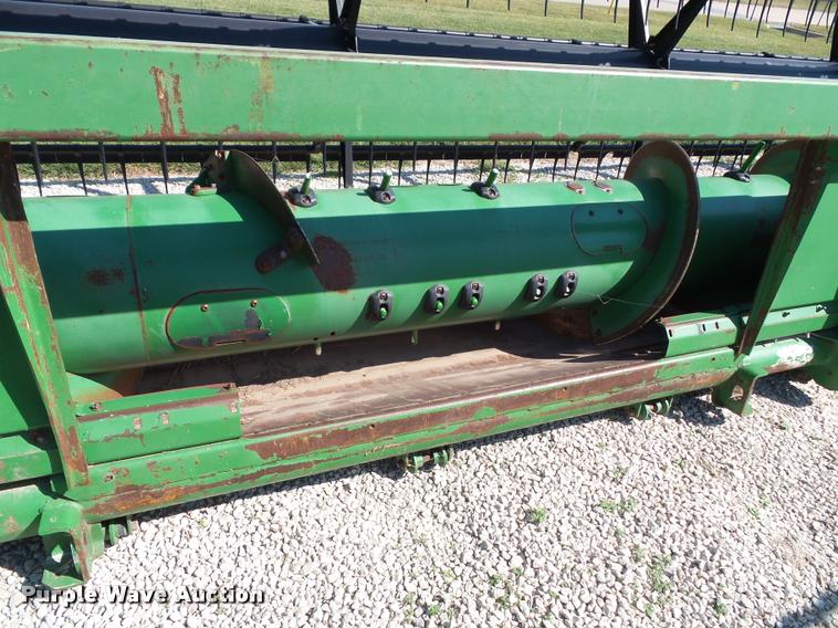image for item J4763 2004 John Deere 630F Hydra flex head