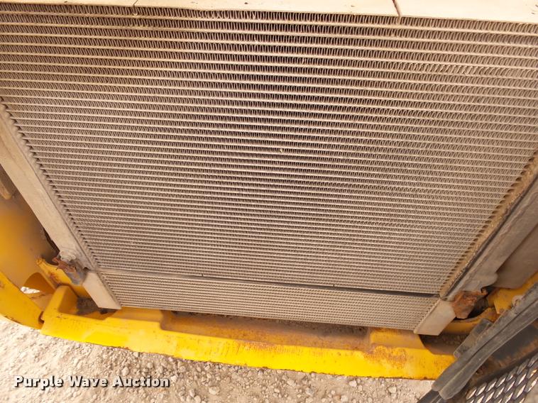 image for item K1094 2011 New Holland L225 skid steer