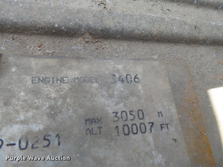 image for item K1096 1996 Freightliner FLD12064T tender truck