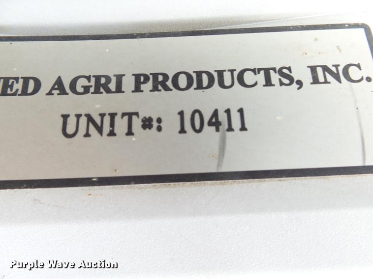 image for item K1096 1996 Freightliner FLD12064T tender truck