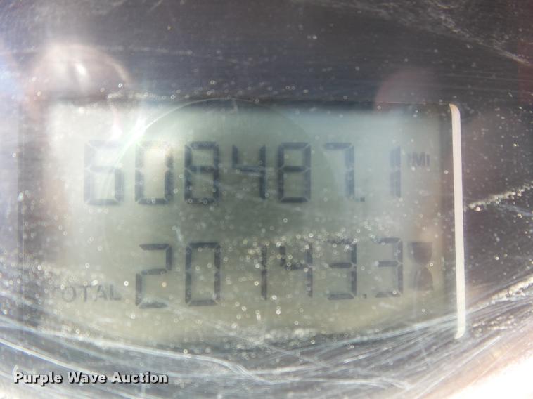 image for item K1099 2000 Mack CH613 tender truck