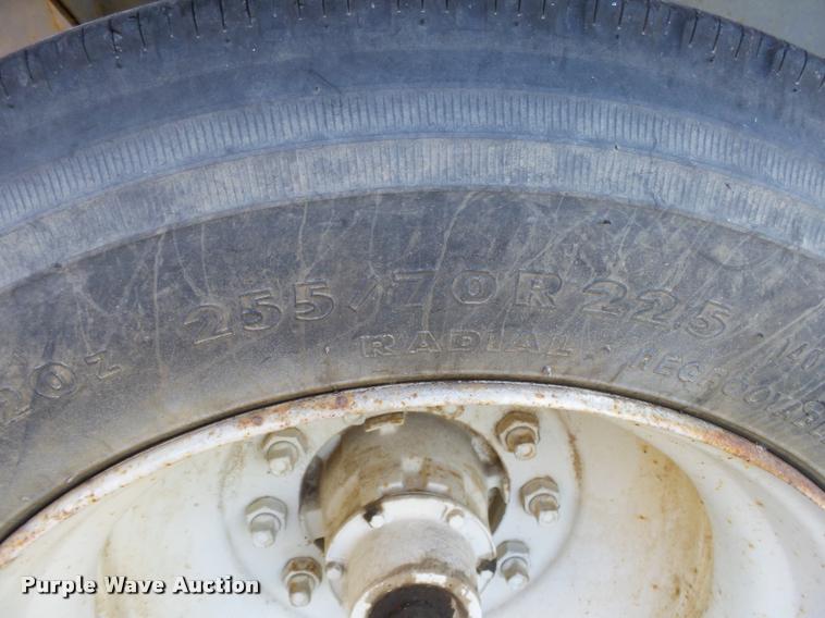 image for item K1105 2000 Adams tender trailer