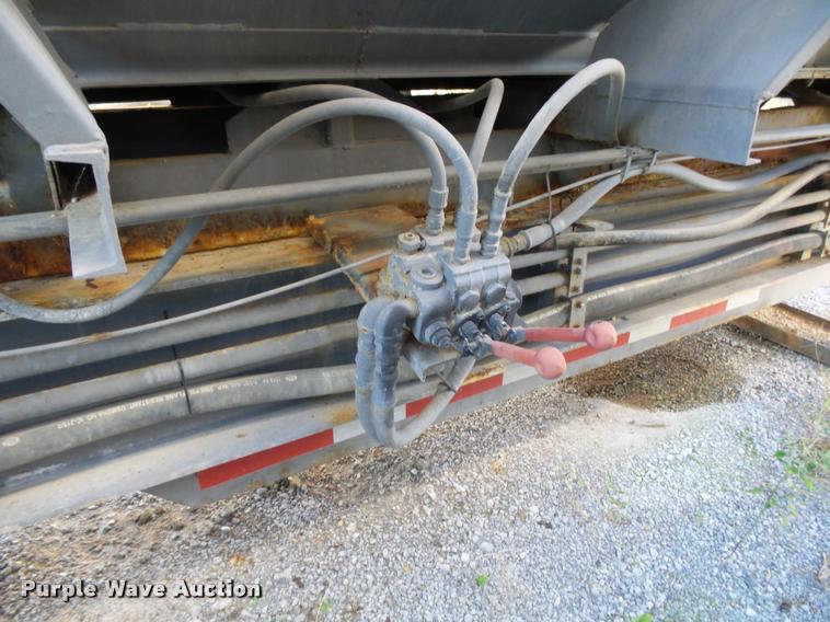 image for item K1105 2000 Adams tender trailer