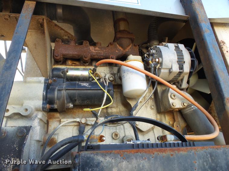 image for item K1105 2000 Adams tender trailer