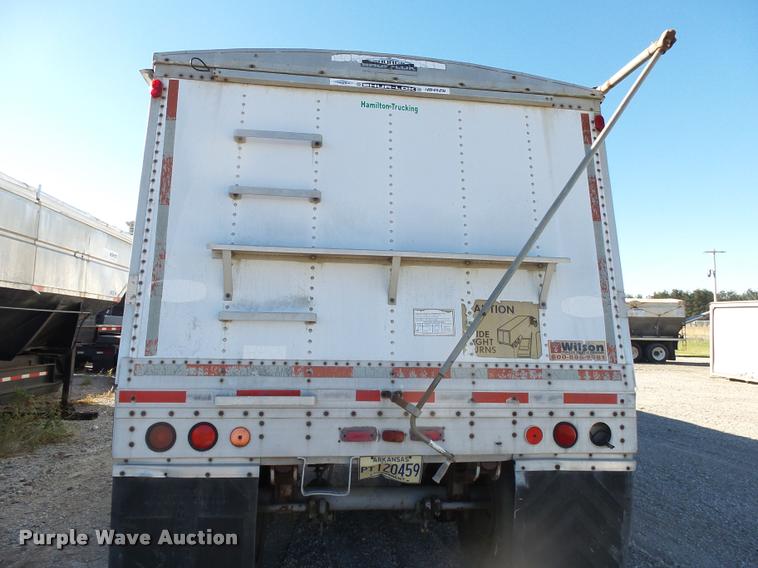 image for item K1107 1990 Chamberlin JDWH-100 double hopper grain trailer